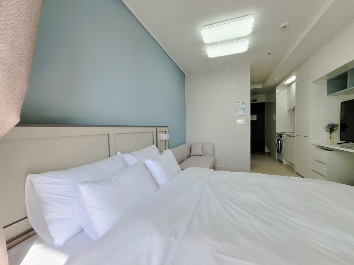 Landmark Songdo Stay 2 Incheon Bagian luar foto