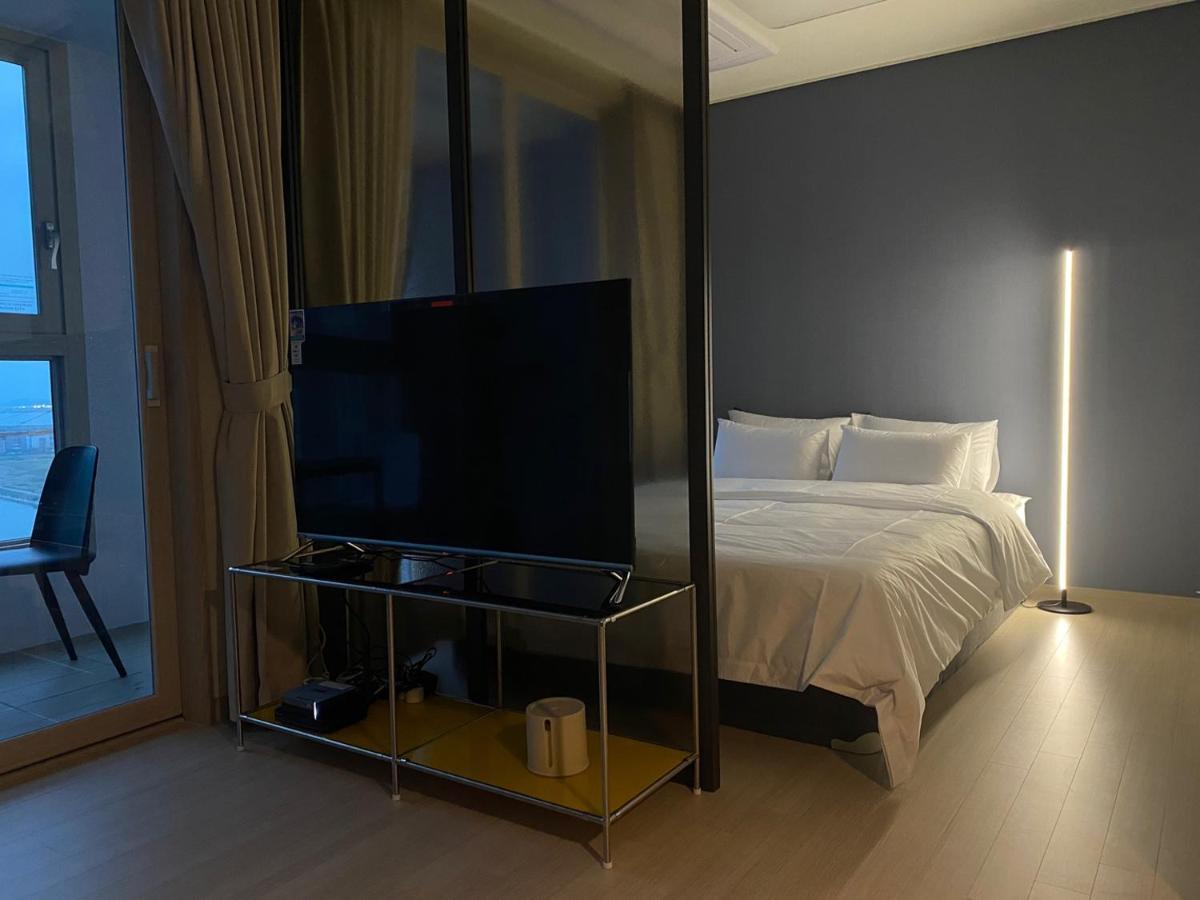 Landmark Songdo Stay 2 Incheon Bagian luar foto